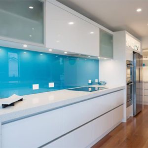 گلس های رنگی